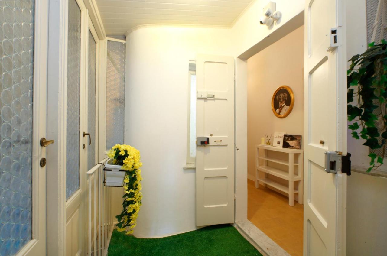 Affittacamere Breathe Liguria - Lucy 1 Bedroom And 1 In A Newly Renovated Nineteenth-century Building In The Historic Center Near The Sea *