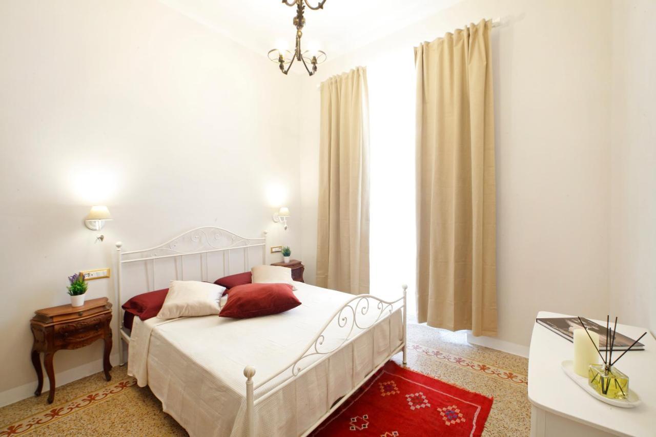Breathe Liguria - Lucy 1 Bedroom And 1 In A Newly Renovated Nineteenth-century Building In The Historic Center Near The Sea La Spezia