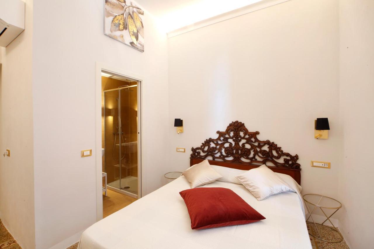 Affittacamere Breathe Liguria - Lucy 1 Bedroom And 1 In A Newly Renovated Nineteenth-century Building In The Historic Center Near The Sea *