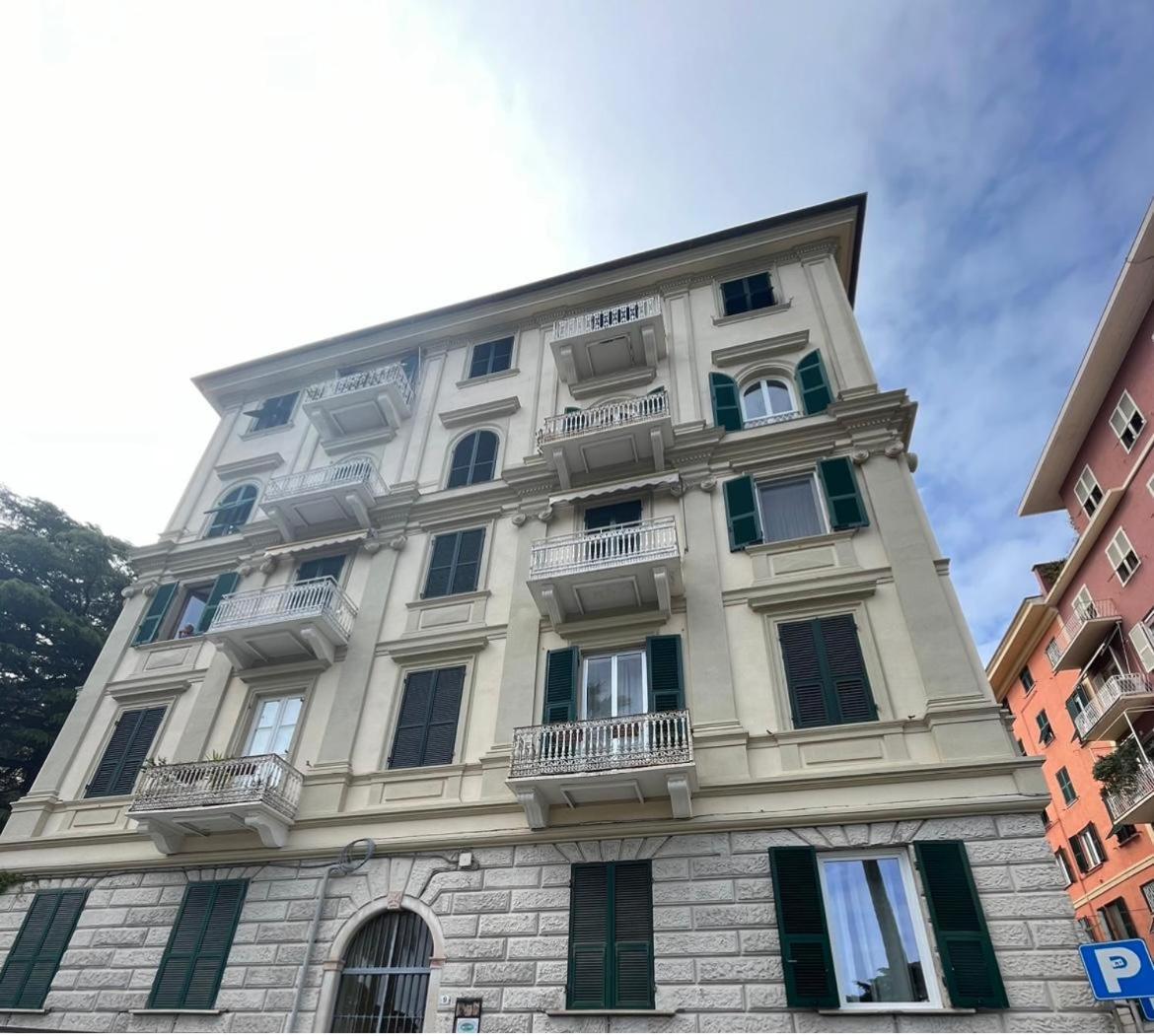 Breathe Liguria - Lucy 1 Bedroom And 1 In A Newly Renovated Nineteenth-century Building In The Historic Center Near The Sea Affittacamere *